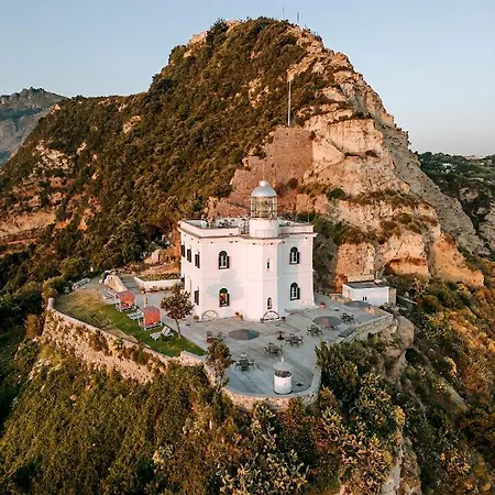 Faro Punta Imperatore *