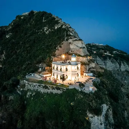 Faro Punta Imperatore Forio (Isola d'Ischia)